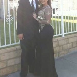 Long sleeve Luxury PROM Dress